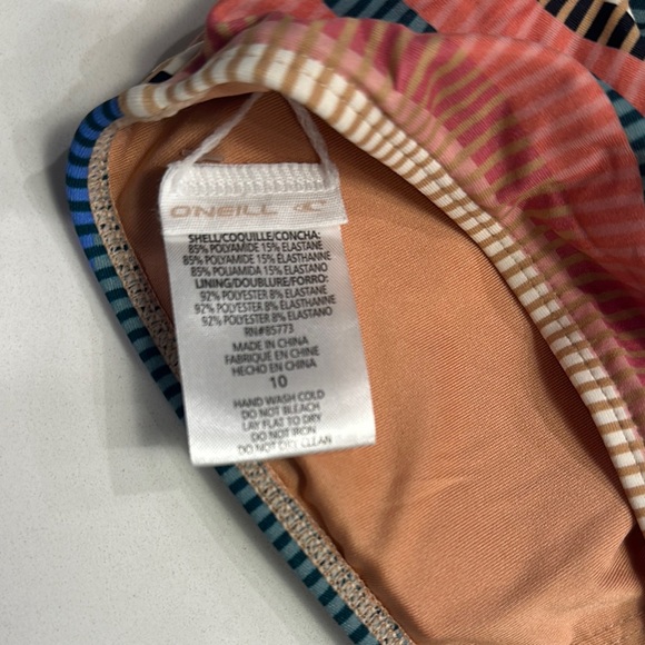 Striped Bikini Set with Knotted Straps - Picture 5 of 7